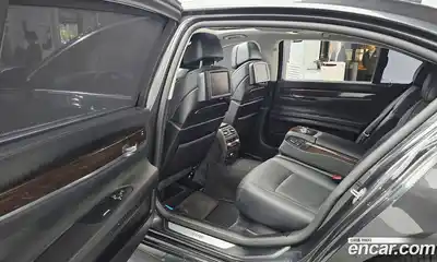 BMW 7 серия 2010 3.0 автомат (гидро), миниатюра 11