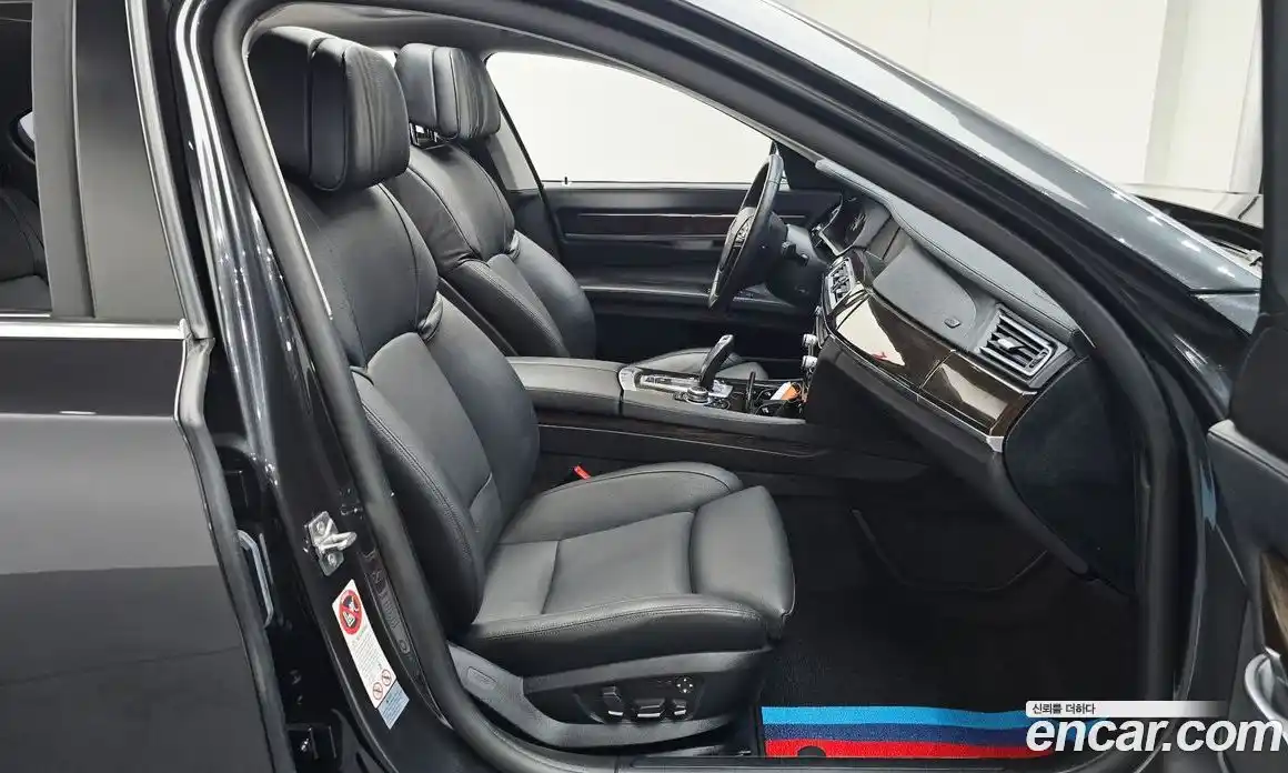 BMW 7 серия 2010 3.0 автомат (гидро), фото 12