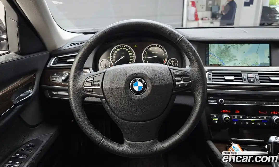 BMW 7 серия 2010 3.0 автомат (гидро), фото 13