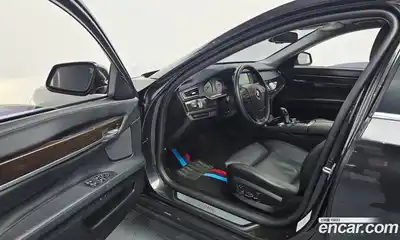 BMW 7 серия 2010 3.0 автомат (гидро), миниатюра 10