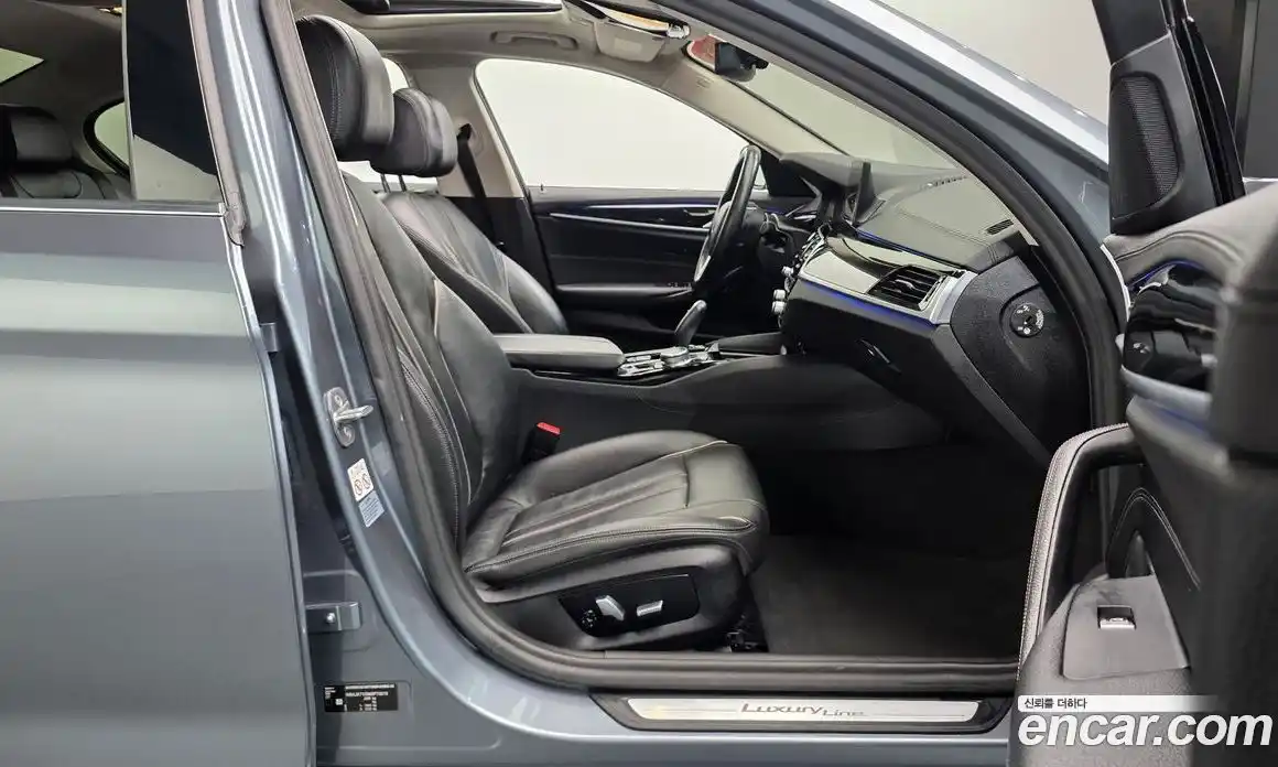 BMW 5 серия 2019 2.0 автомат (гидро), фото 15