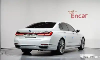 BMW 7 серия, 2022, 84 909 км