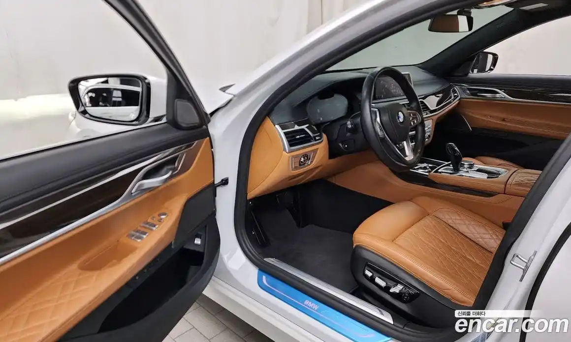 BMW 7 серия 2022 3.0 автомат (гидро), фото 12