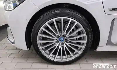 BMW 7 серия 2022 3.0 автомат (гидро), миниатюра 4