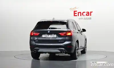 BMW X1 2022 2.0 автомат (гидро), миниатюра 4