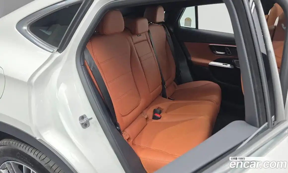 Mercedes-Benz GLC-Class 2025 2.0 автомат (гидро), фото 17