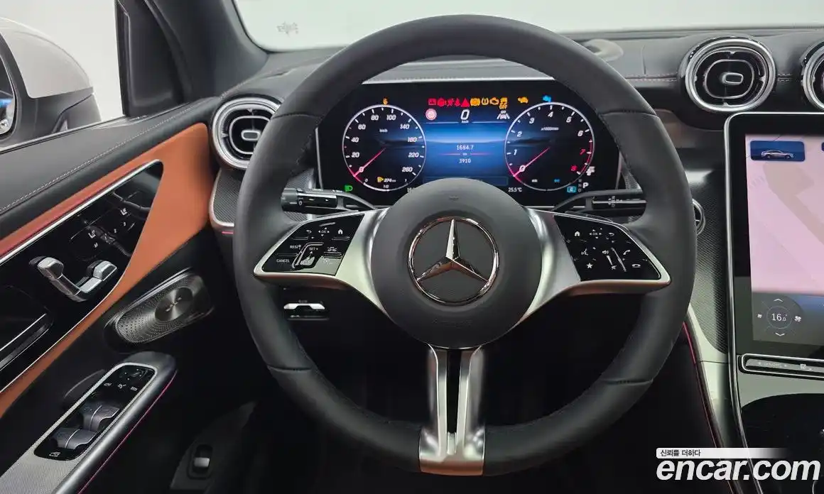 Mercedes-Benz GLC-Class 2025 2.0 автомат (гидро), фото 21