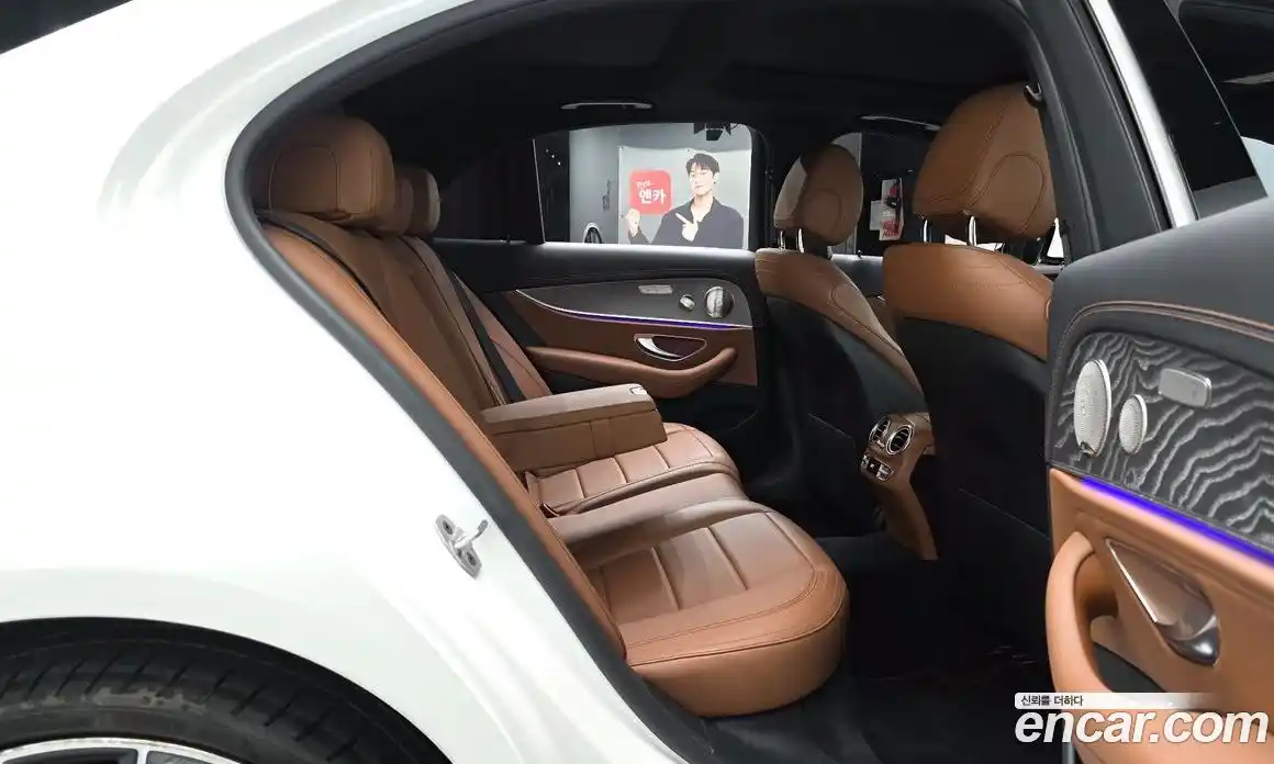 Mercedes-Benz E-Class 2021 2.0 автомат (гидро), фото 16