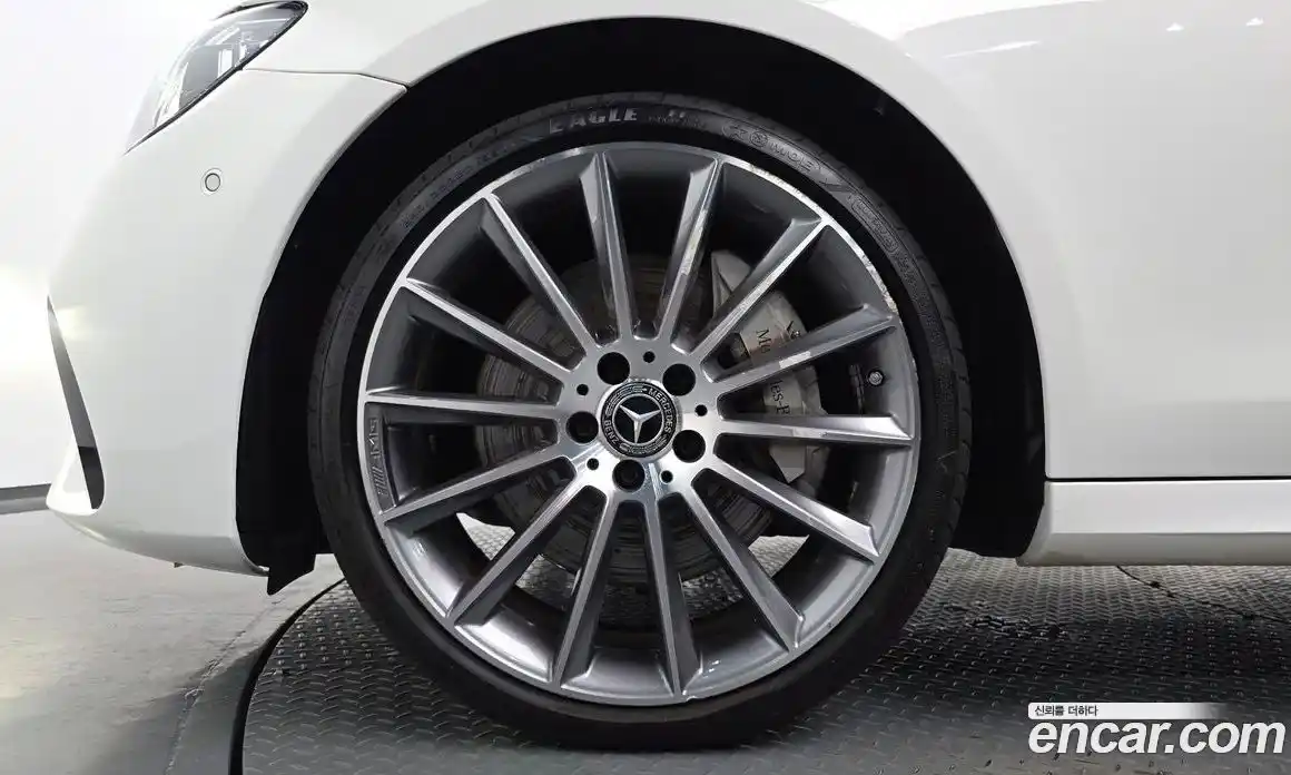 Mercedes-Benz E-Class 2021 2.0 автомат (гидро), фото 4