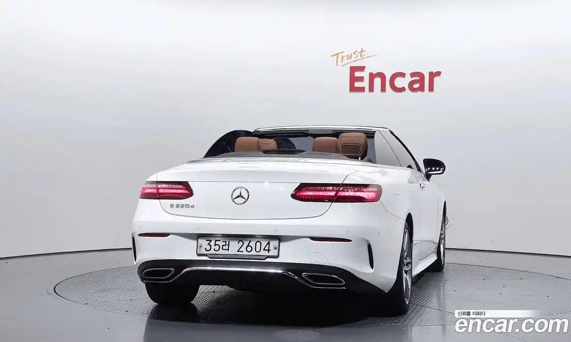 Mercedes-Benz E-Class 2018 1.9 автомат (гидро), фото 4
