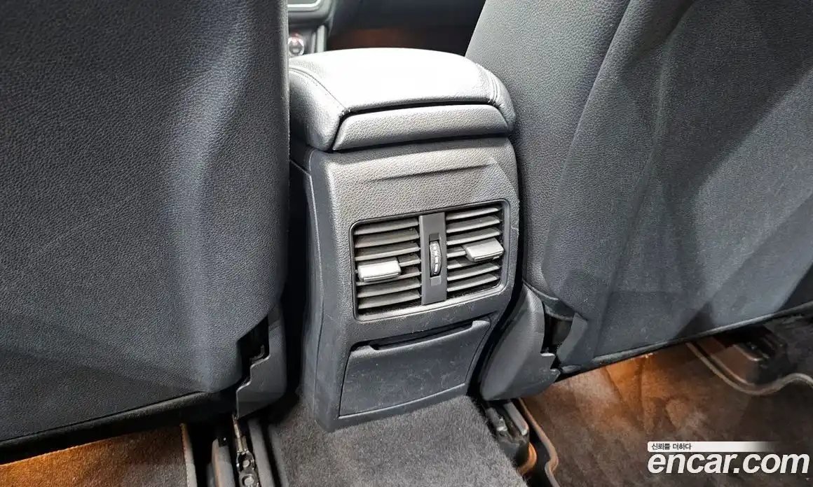 Mercedes-Benz GLA-Class 2019 2.0 гидро, фото 28 Mercedes-Benz GLA-Class 2019 2.0 гидро, фото 28
