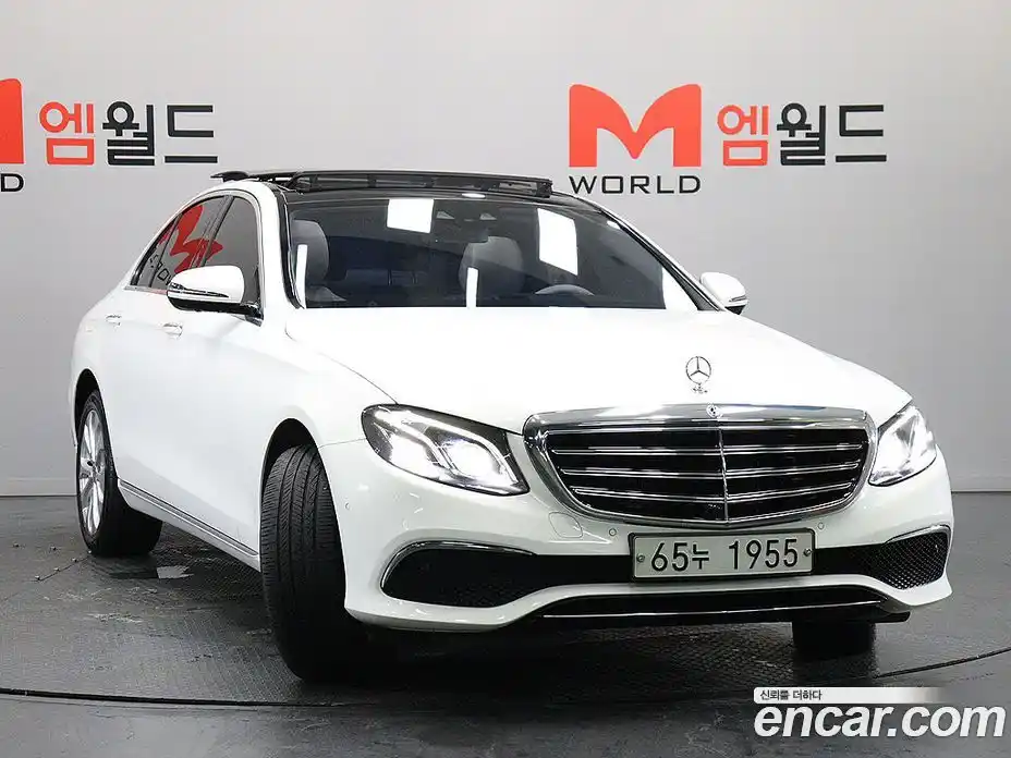 Mercedes-Benz E-Class 2019 2.0 автомат (гидро), фото 3