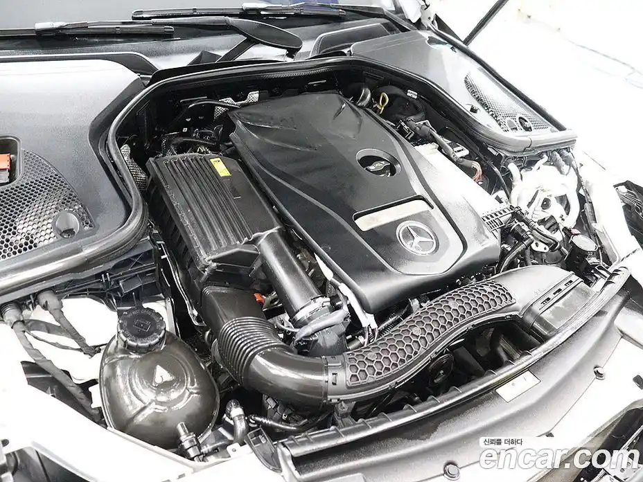 Mercedes-Benz E-Class 2019 2.0 автомат (гидро), фото 6