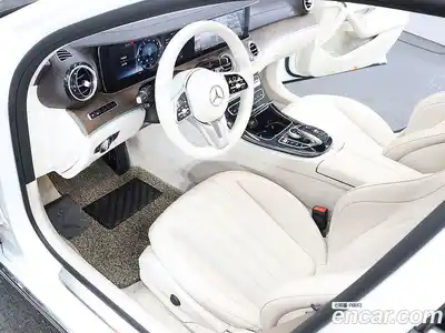 Mercedes-Benz E-Class 2019 2.0 автомат (гидро), миниатюра 10