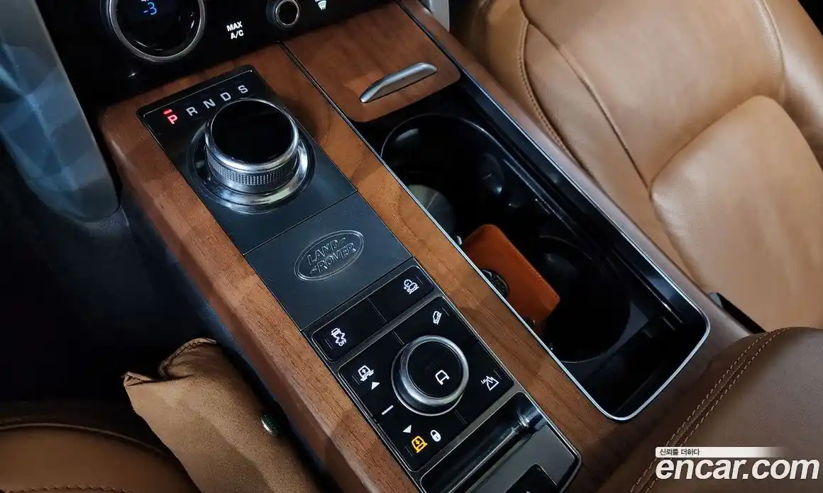 Land Rover Range Rover 2018 5.0 автомат (гидро), фото 9