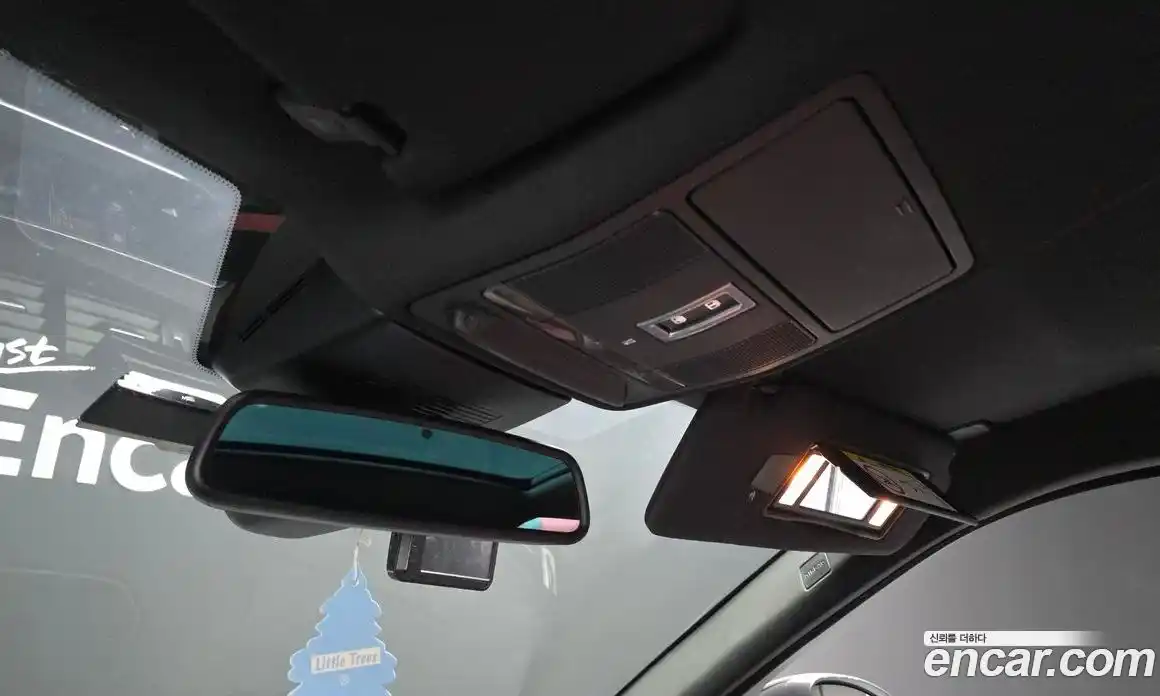 Land Rover Range Rover Evoque 2016 2.0 автомат (гидро), фото 16