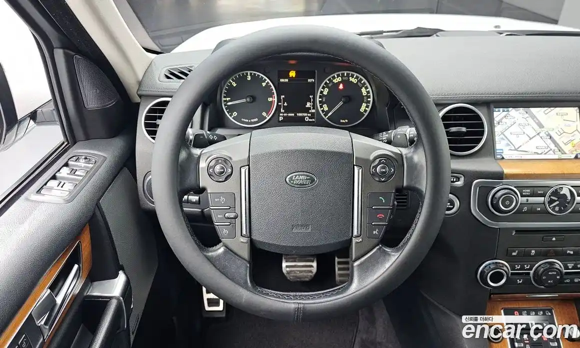 Land Rover Discovery 2015 3.0 автомат (гидро), фото 15