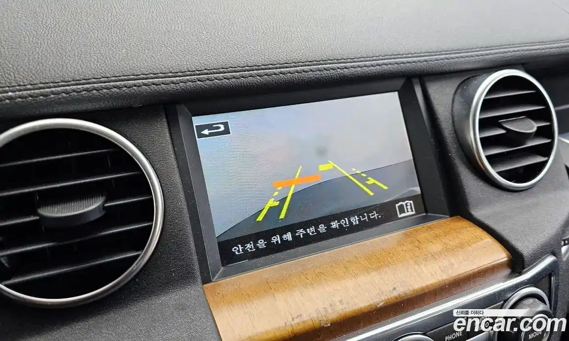 Land Rover Discovery 2015 3.0 автомат (гидро), фото 16