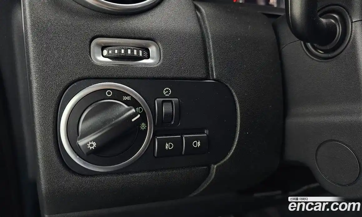 Land Rover Discovery 2015 3.0 автомат (гидро), фото 18