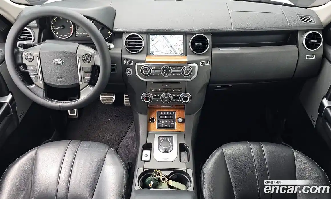 Land Rover Discovery 2015 3.0 автомат (гидро), фото 7