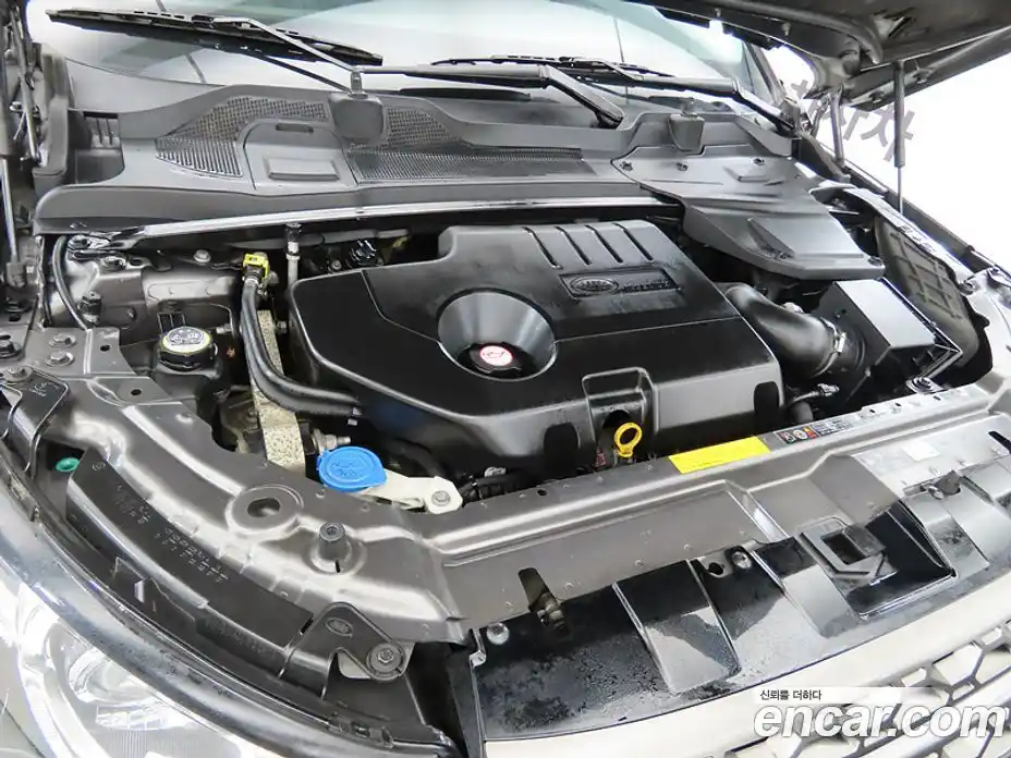 Land Rover Discovery Sport 2017 2.0 автомат (гидро), фото 19