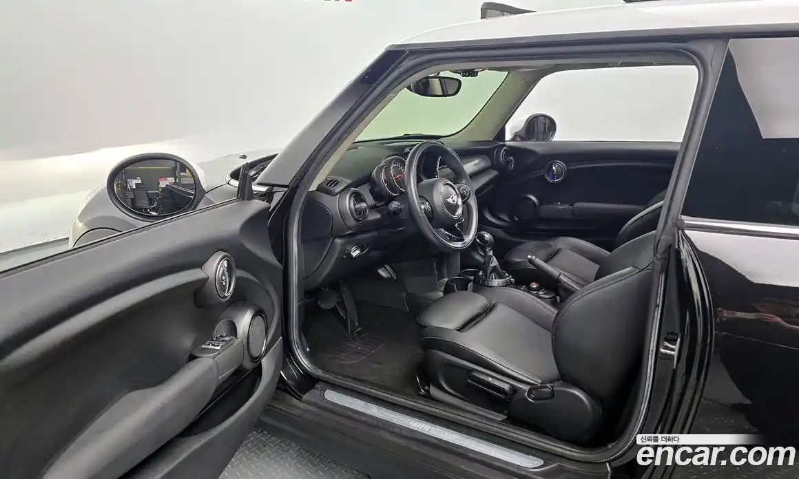 Mini Cooper 2017 1.5 автомат (гидро), фото 13