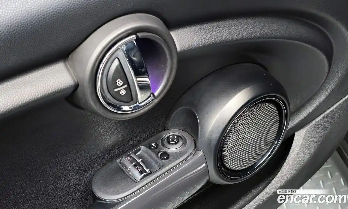 Mini Cooper 2017 1.5 автомат (гидро), фото 27