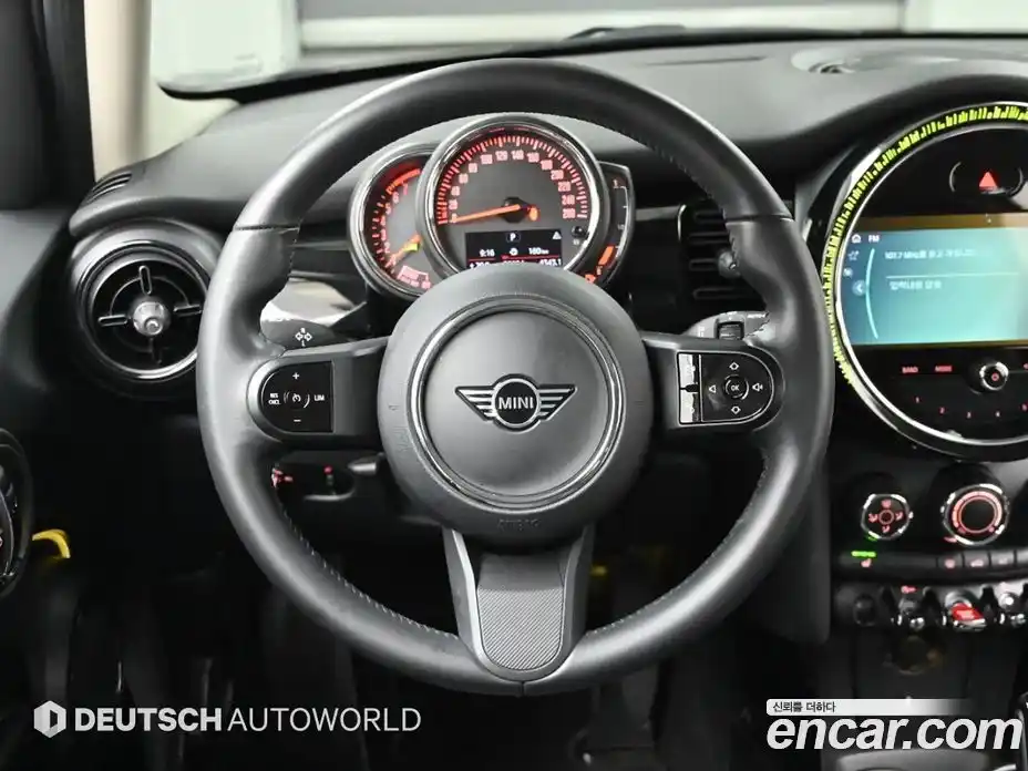 Mini Cooper 2022 1.5 автомат (гидро), фото 11