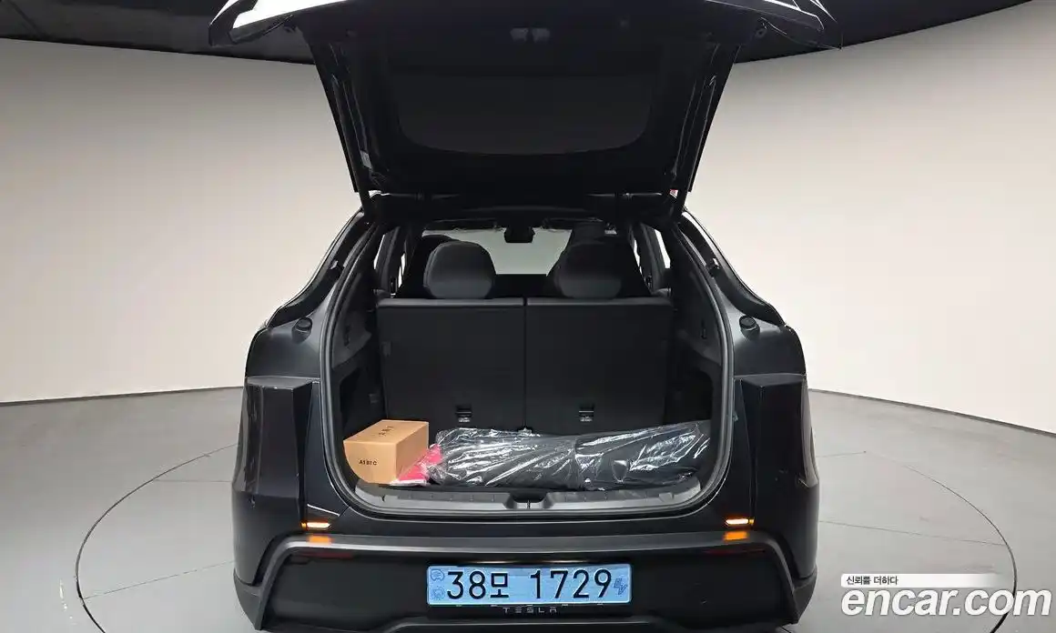 Tesla Model Y 2026 0.2 автомат (гидро), фото 25