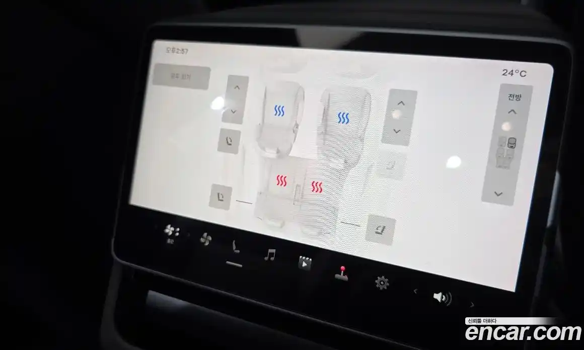 Tesla Model Y 2026 0.2 автомат (гидро), фото 31