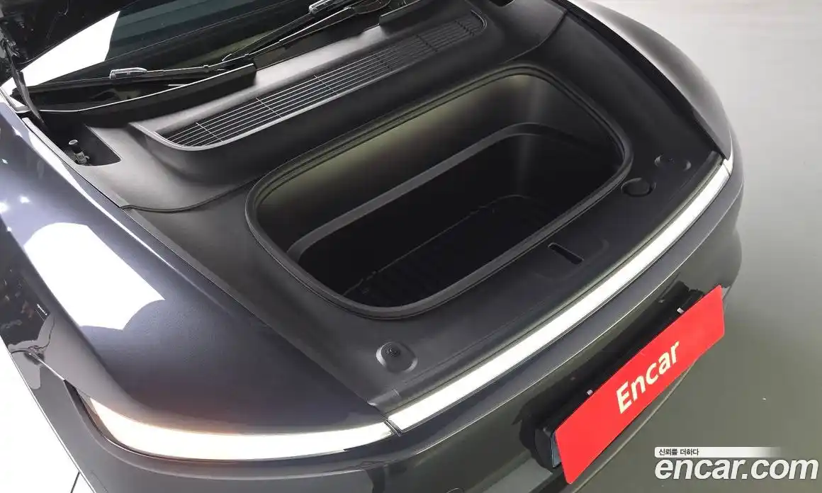 Tesla Model Y 2026 0.2 автомат (гидро), фото 5