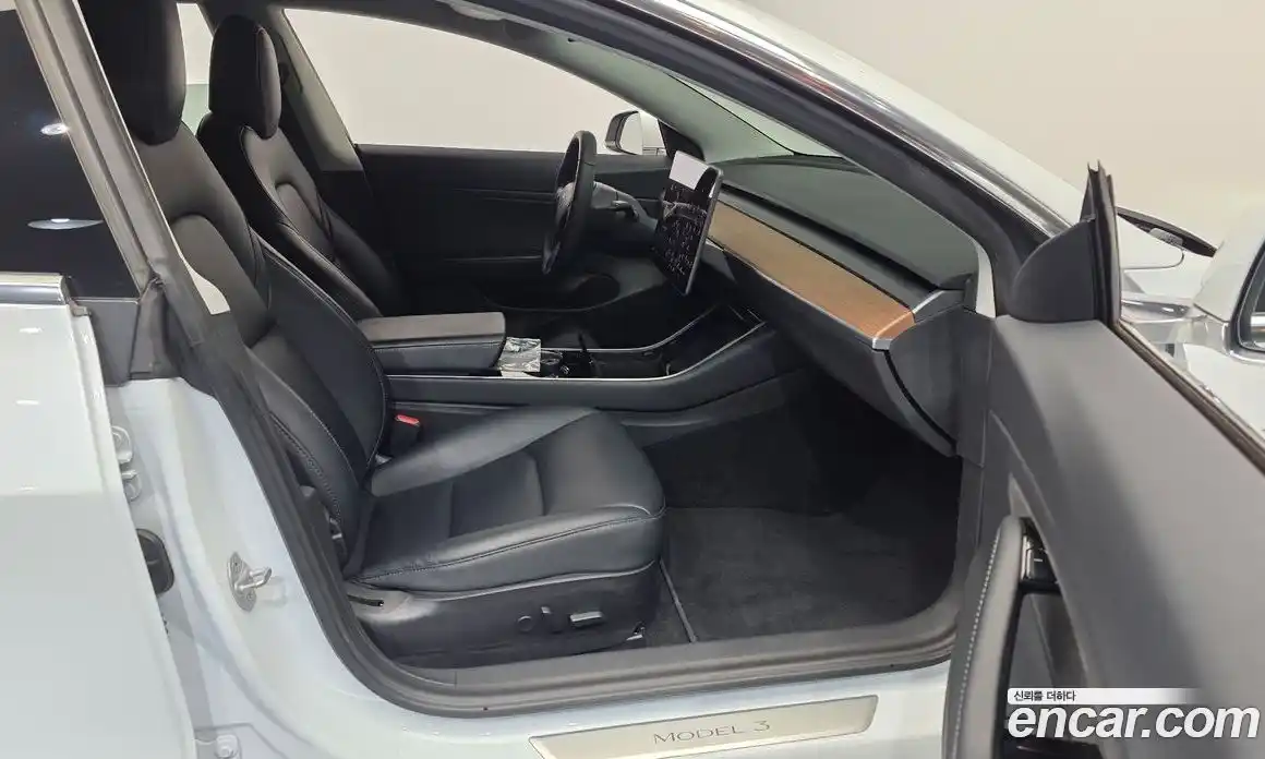 Tesla Model 3 2020 0.2 автомат (гидро), фото 17 Tesla Model 3 2020 0.2 автомат (гидро), фото 17