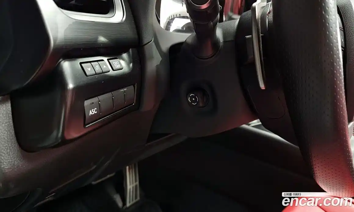 Lexus UX 2023 2.0 автомат (гидро), фото 20 Lexus UX 2023 2.0 автомат (гидро), фото 20