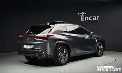 Lexus UX 2023 2.0 автомат (гидро), миниатюра 2 Lexus UX 2023 2.0 автомат (гидро), миниатюра 2