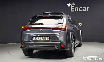 Lexus UX 2023 2.0 автомат (гидро), миниатюра 4 Lexus UX 2023 2.0 автомат (гидро), миниатюра 4