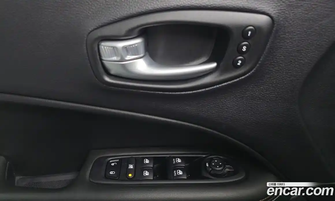 Jeep Compass 2018 2.4 автомат (гидро), фото 14