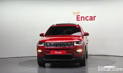 Jeep Compass 2018 2.4 автомат (гидро), миниатюра 3