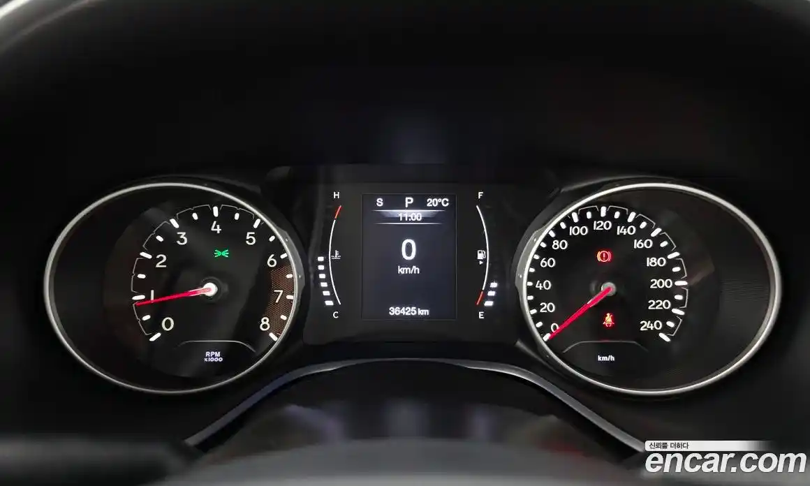Jeep Compass 2018 2.4 автомат (гидро), фото 8