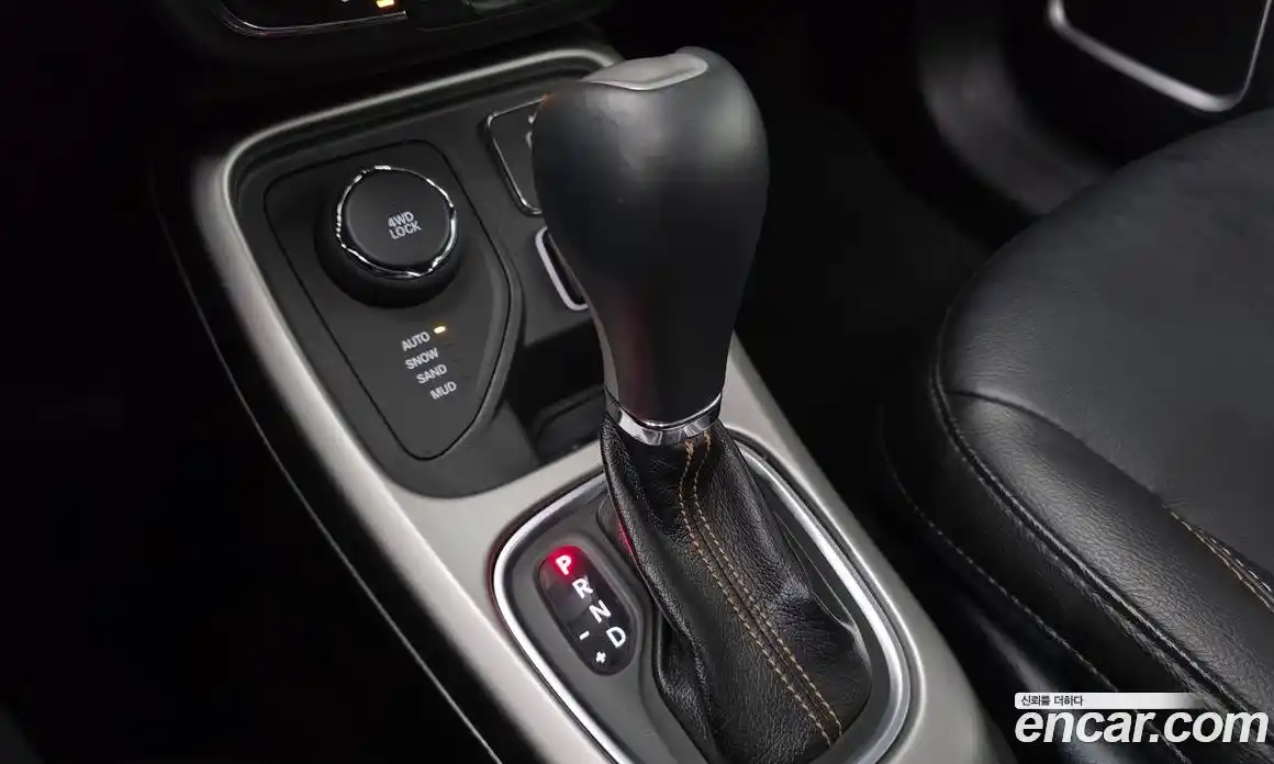 Jeep Compass 2018 2.4 автомат (гидро), фото 9