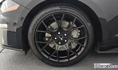 Ford Mustang 2023 2.3 автомат (гидро), миниатюра 5