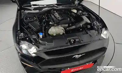Ford Mustang 2023 2.3 автомат (гидро), миниатюра 6