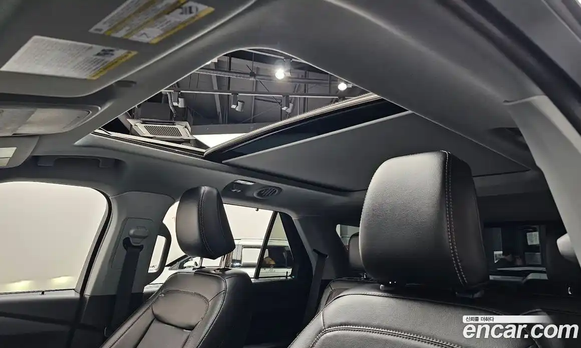 Ford Explorer 2022 2.3 автомат (гидро), фото 18