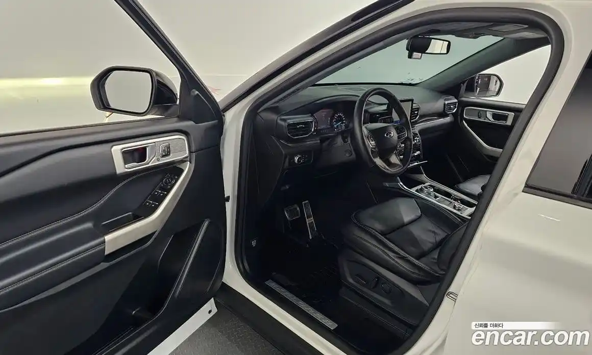Ford Explorer 2022 2.3 автомат (гидро), фото 10