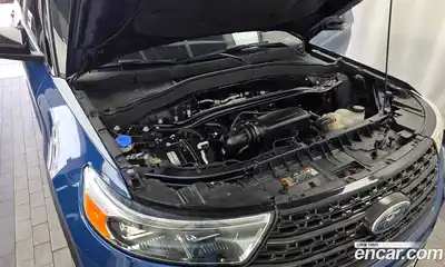 Ford Explorer 2021 2.3 автомат (гидро), миниатюра 6