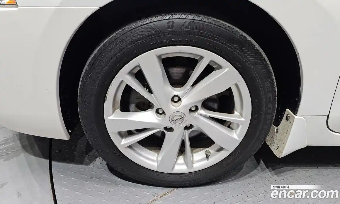 Nissan Altima 2015 2.5 автомат (гидро), фото 5 Nissan Altima 2015 2.5 автомат (гидро), фото 5