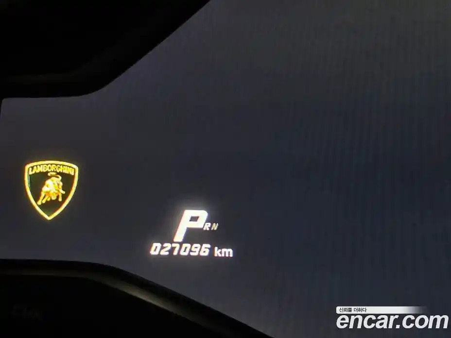 Lamborghini Huracan 2017 5.2 автомат (гидро), фото 12 Lamborghini Huracan 2017 5.2 автомат (гидро), фото 12