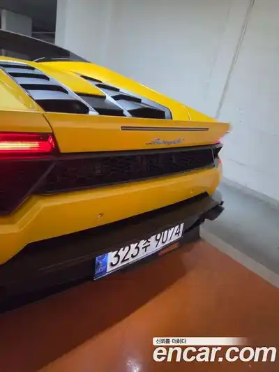 Lamborghini Huracan 2017 5.2 автомат (гидро), миниатюра 5 Lamborghini Huracan 2017 5.2 автомат (гидро), миниатюра 5