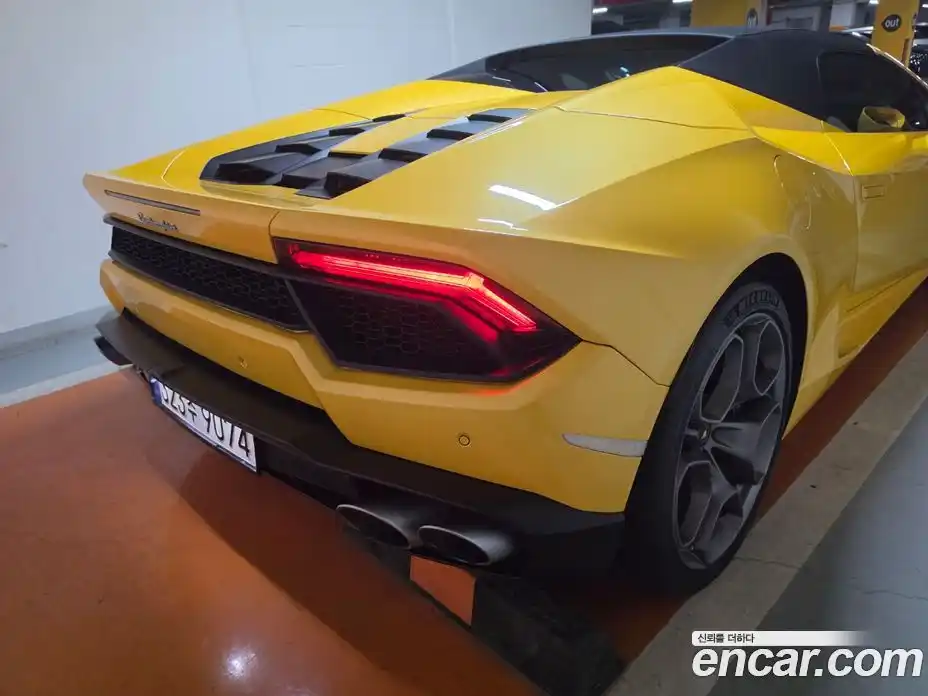 Lamborghini Huracan 2017 5.2 автомат (гидро), фото 6 Lamborghini Huracan 2017 5.2 автомат (гидро), фото 6