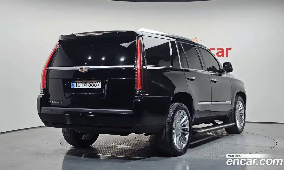 Cadillac Escalade 2019 6.2 автомат (гидро), фото 2 Cadillac Escalade 2019 6.2 автомат (гидро), фото 2