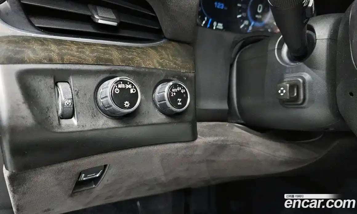 Cadillac Escalade 2019 6.2 автомат (гидро), фото 22 Cadillac Escalade 2019 6.2 автомат (гидро), фото 22